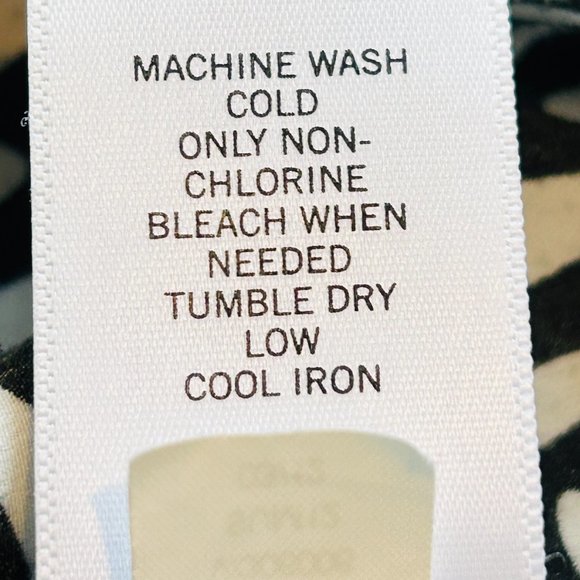 Banana Republic Sleeveless Floral Maxi Dress (size 2) - Picture 13 of 14